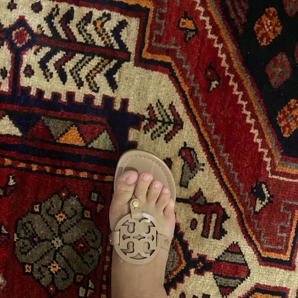 Tory Burch miller’s - Picture 6 of 9